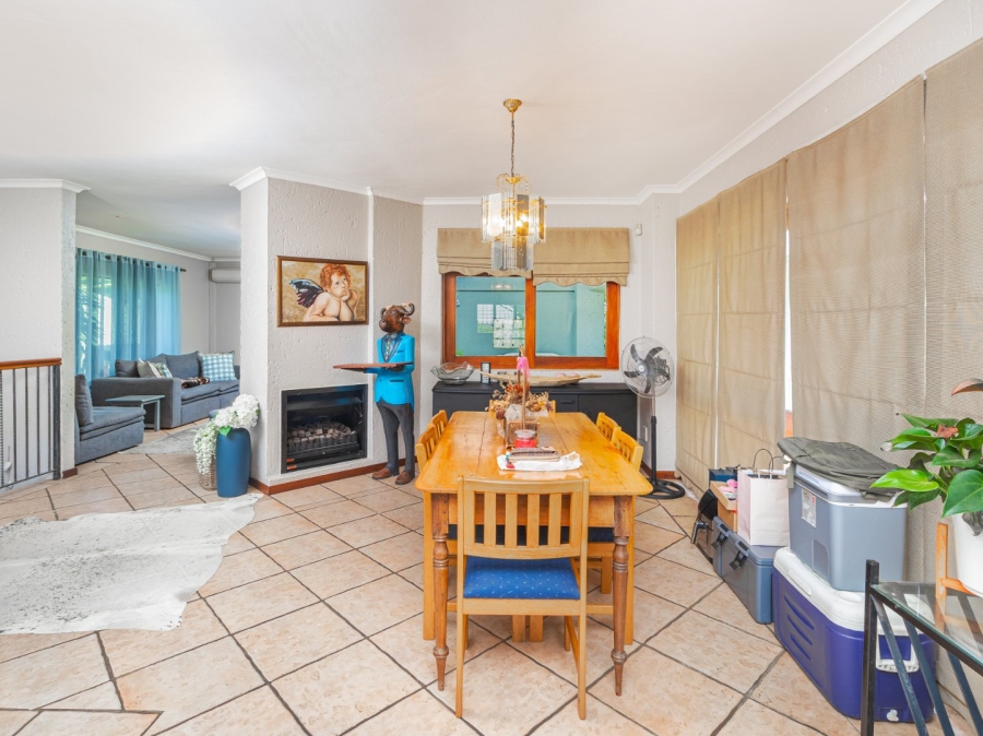 4 Bedroom Property for Sale in Caribbean Beach Club North West